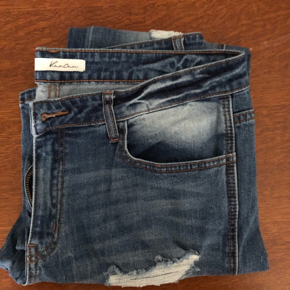 Kancan boyfriend jeans from the Buckle